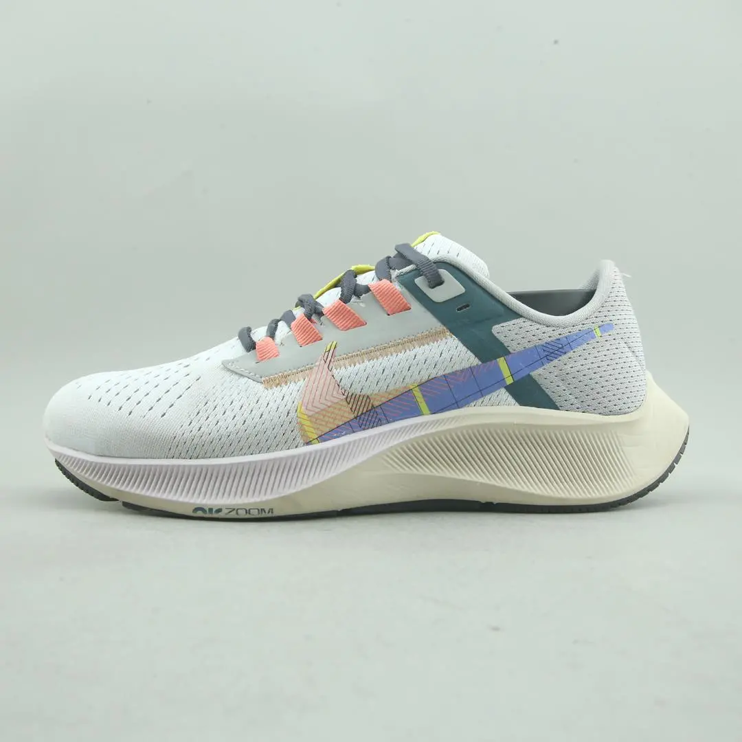 Nike Air Zoom Pegasus 38 1