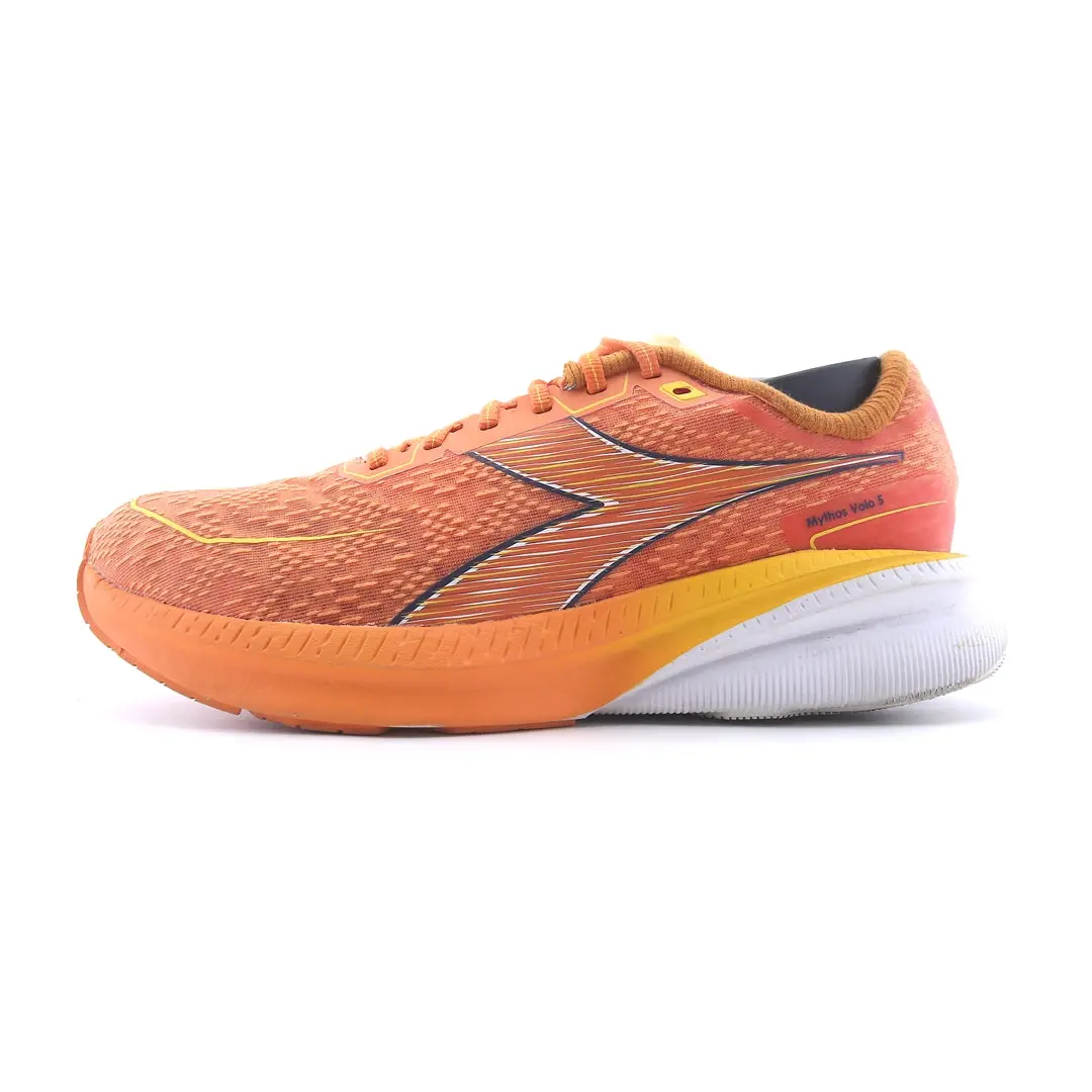Diadora Mythos Blushield Volo 5 1