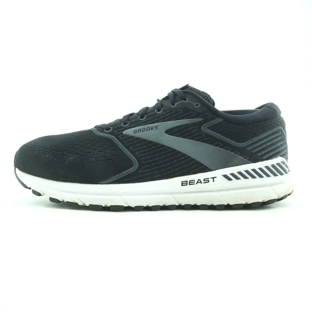 Brooks Beast '20 1