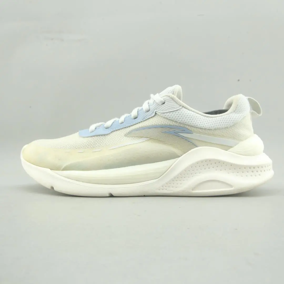 Anta Training Low 1