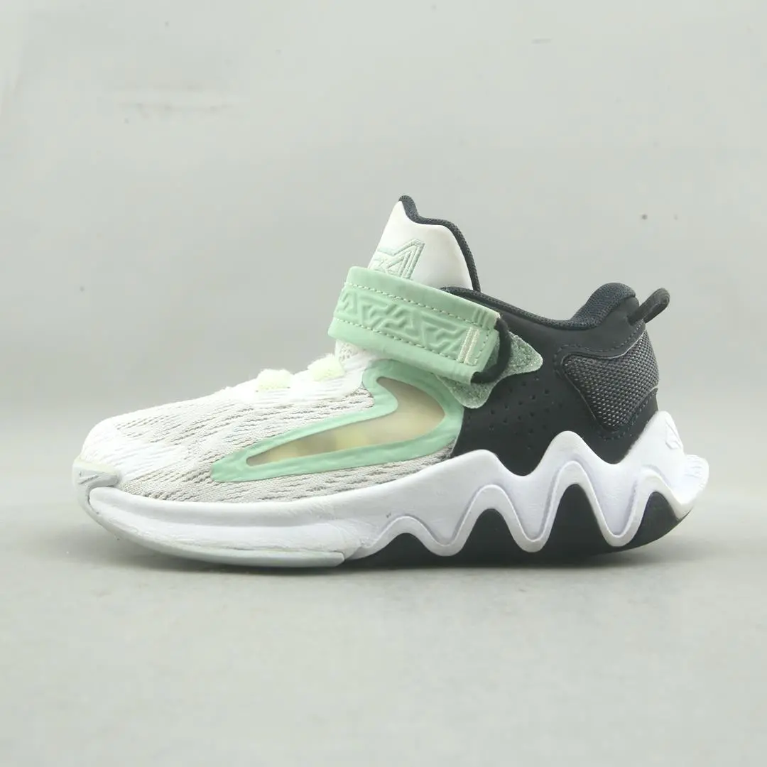 Nike  Giannis Immortality 2 1