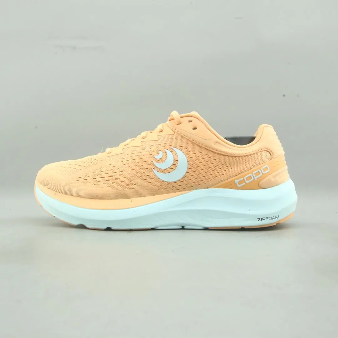 Topo Athletic Phantom 3 1