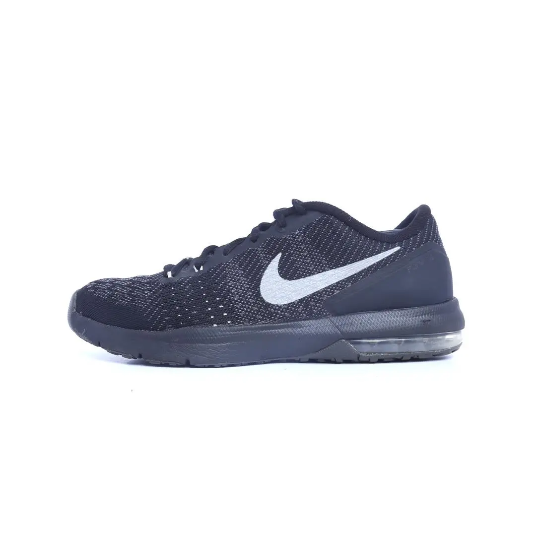 Nike Air Max Typha 1