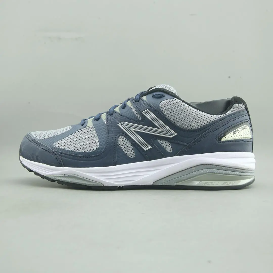 New Balance  1540V2 1