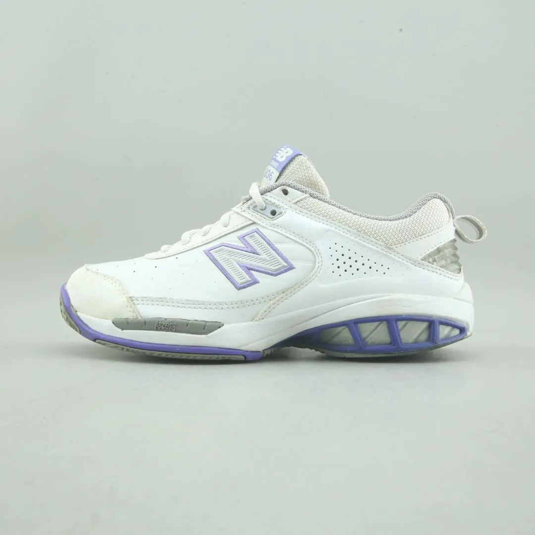 New Balance 806 1