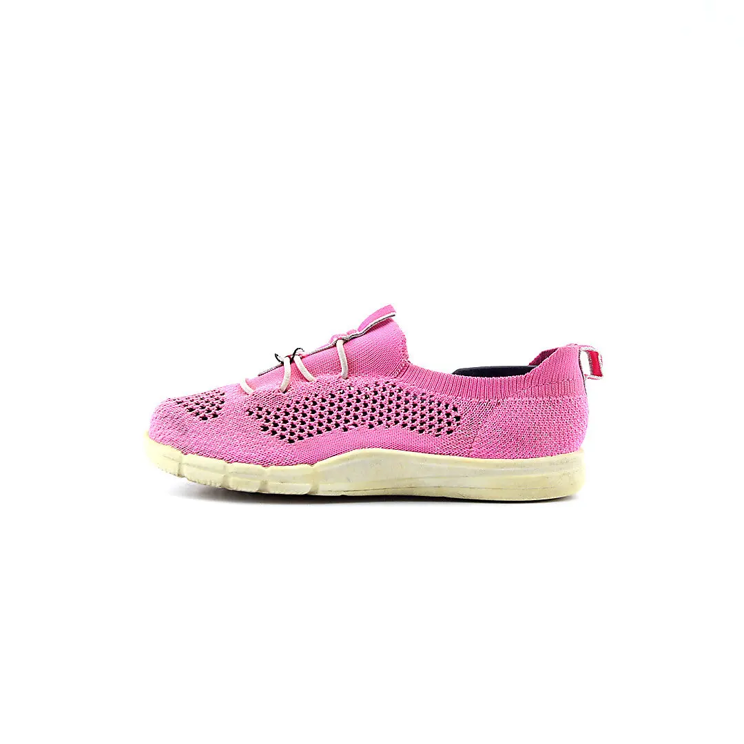 Oshkosh B'gosh . 1