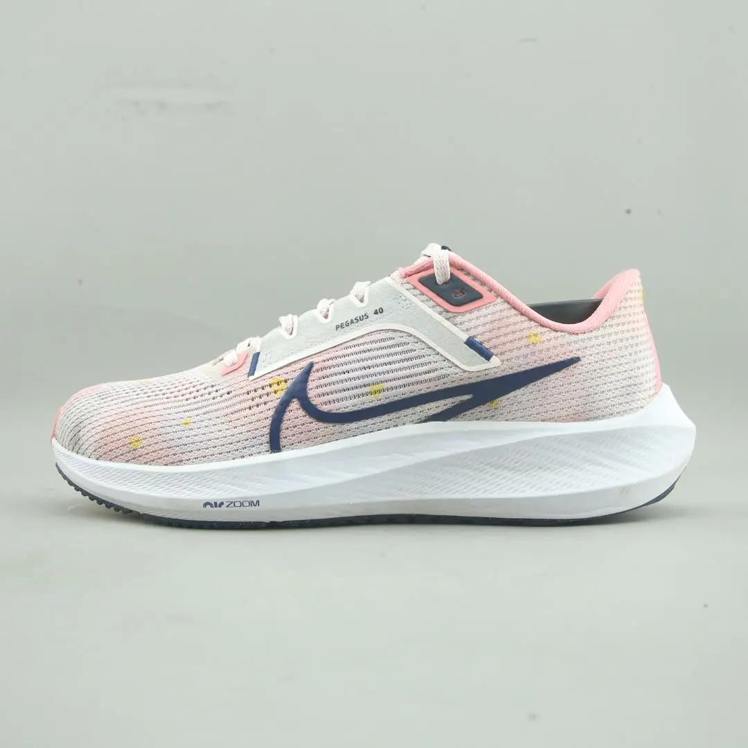Nike Air Zoom Pegasus 40 1