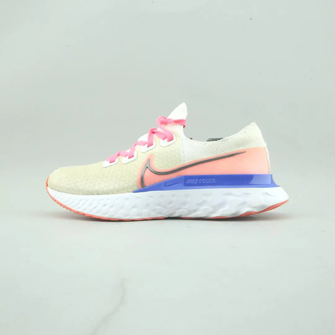 Nike  React Infinity Run Flyknit 1