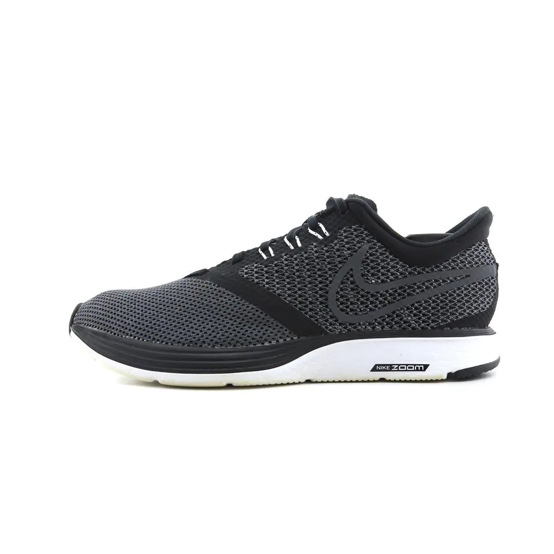 Nike Zoom Strike 1