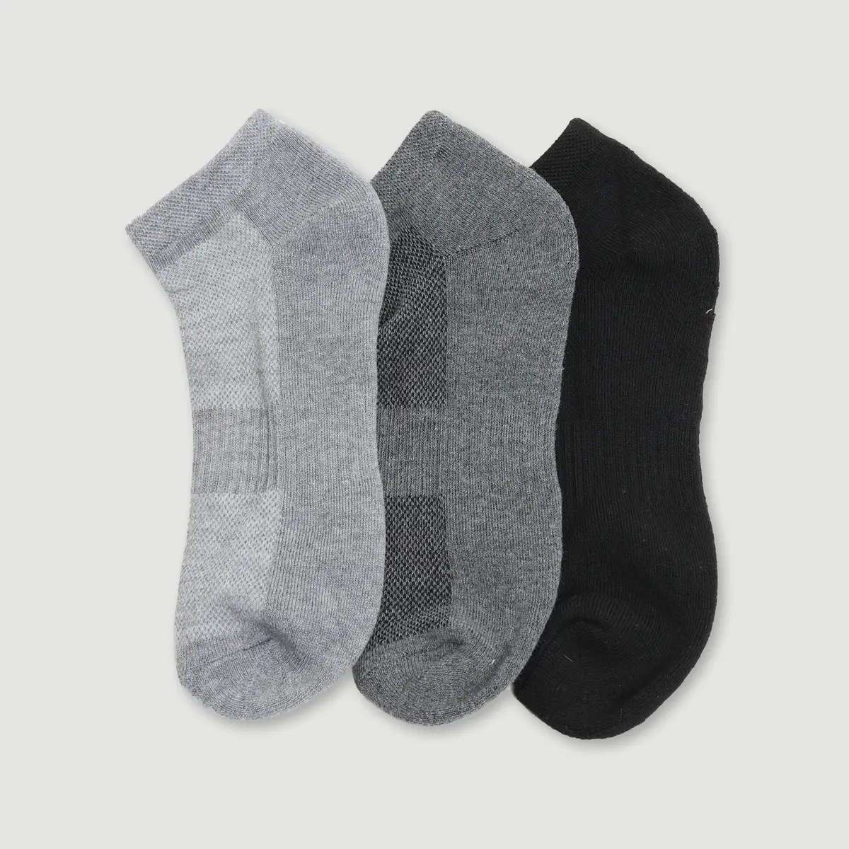 Core Performance Socks For Men – Pack Of 3 (Greyish) 1
