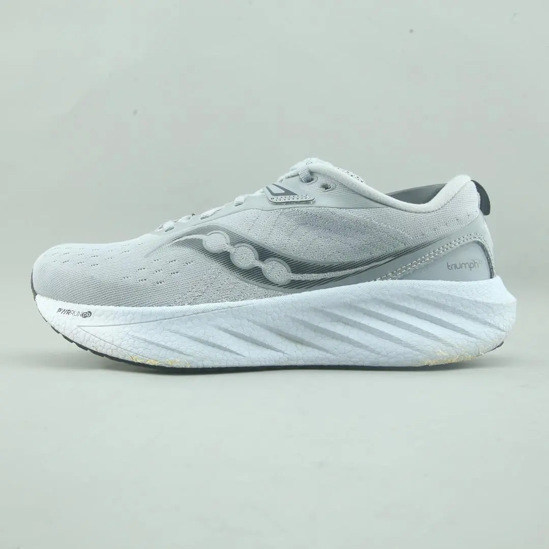 Saucony Triumph 22 1