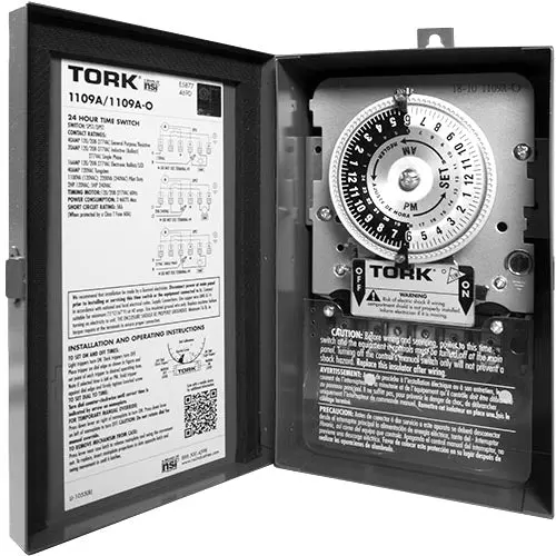 Tork Mechanical Timer - Metal Enclosure - 120-277V 1