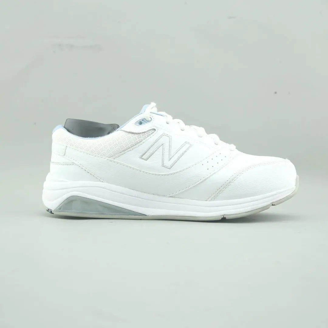 New Balance 928V3 2