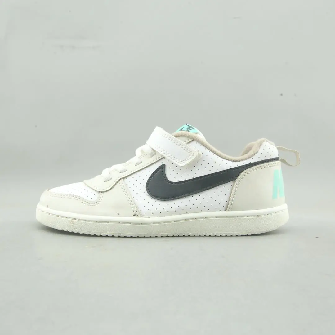 Nike Court Borough Low 1