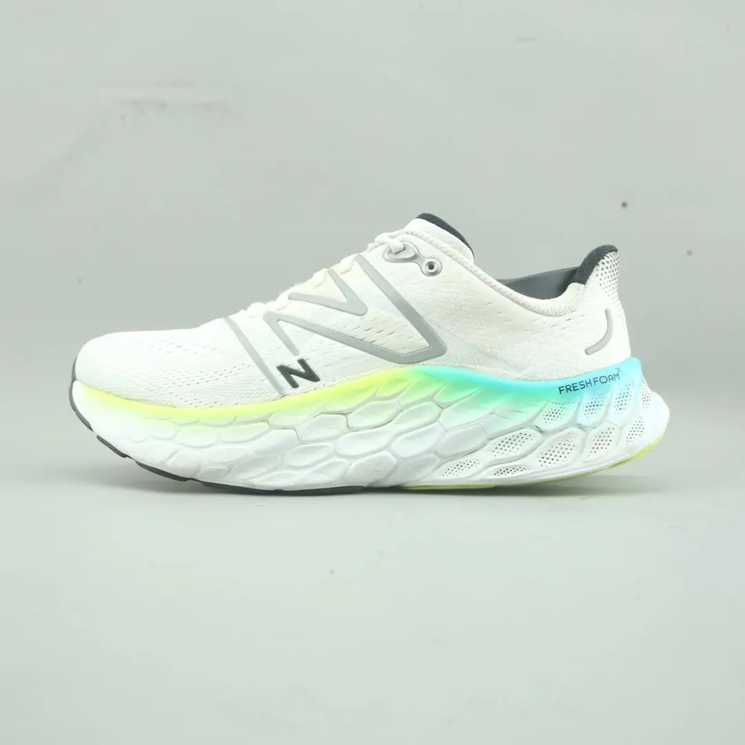 New Balance Fresh Foam X More V4 1