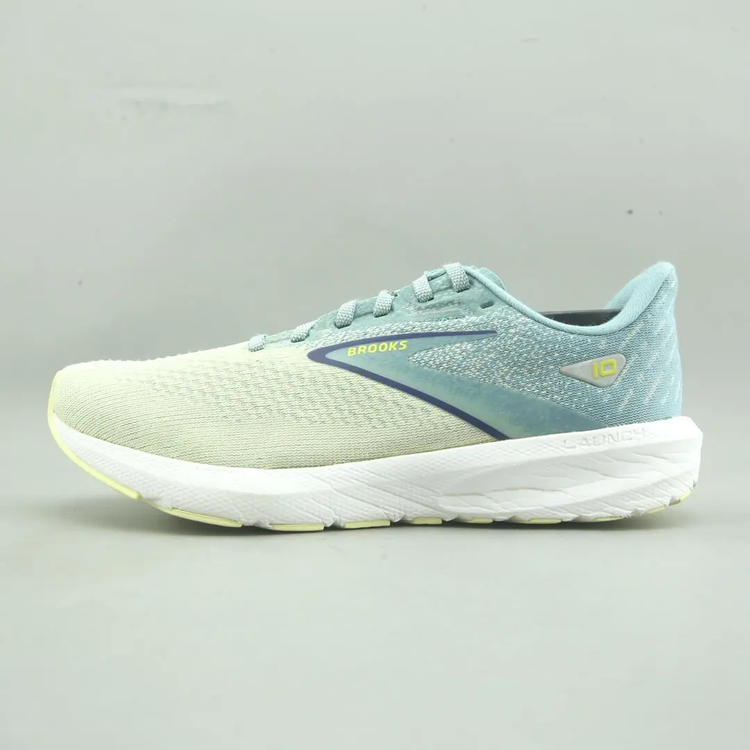 Brooks Launch 10 1