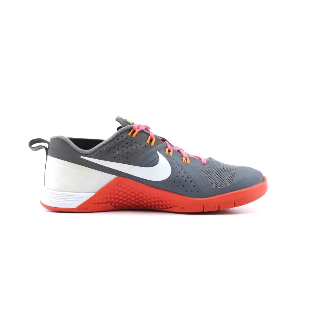 Nike Metcon 1 Flywire 2