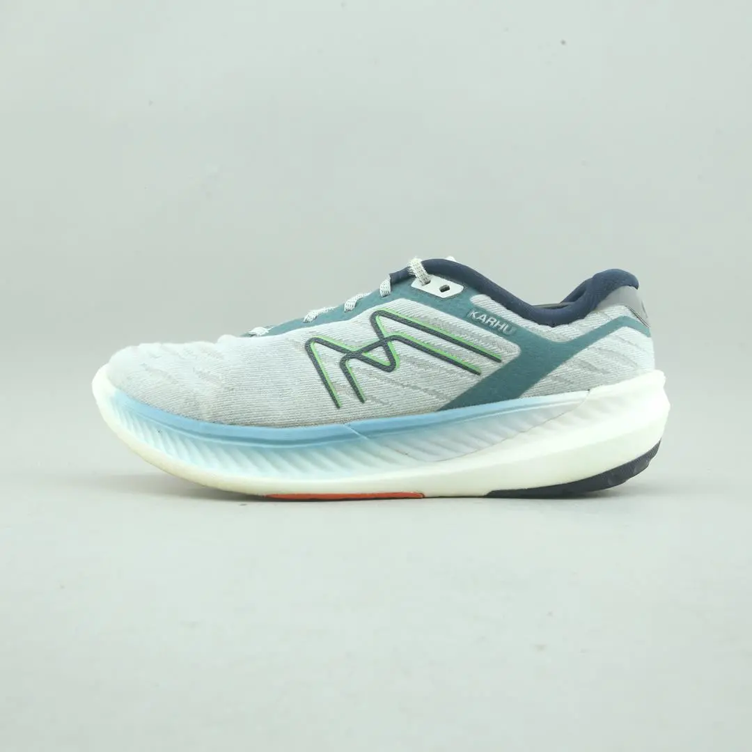 Karhu  Fusion 4.0 1