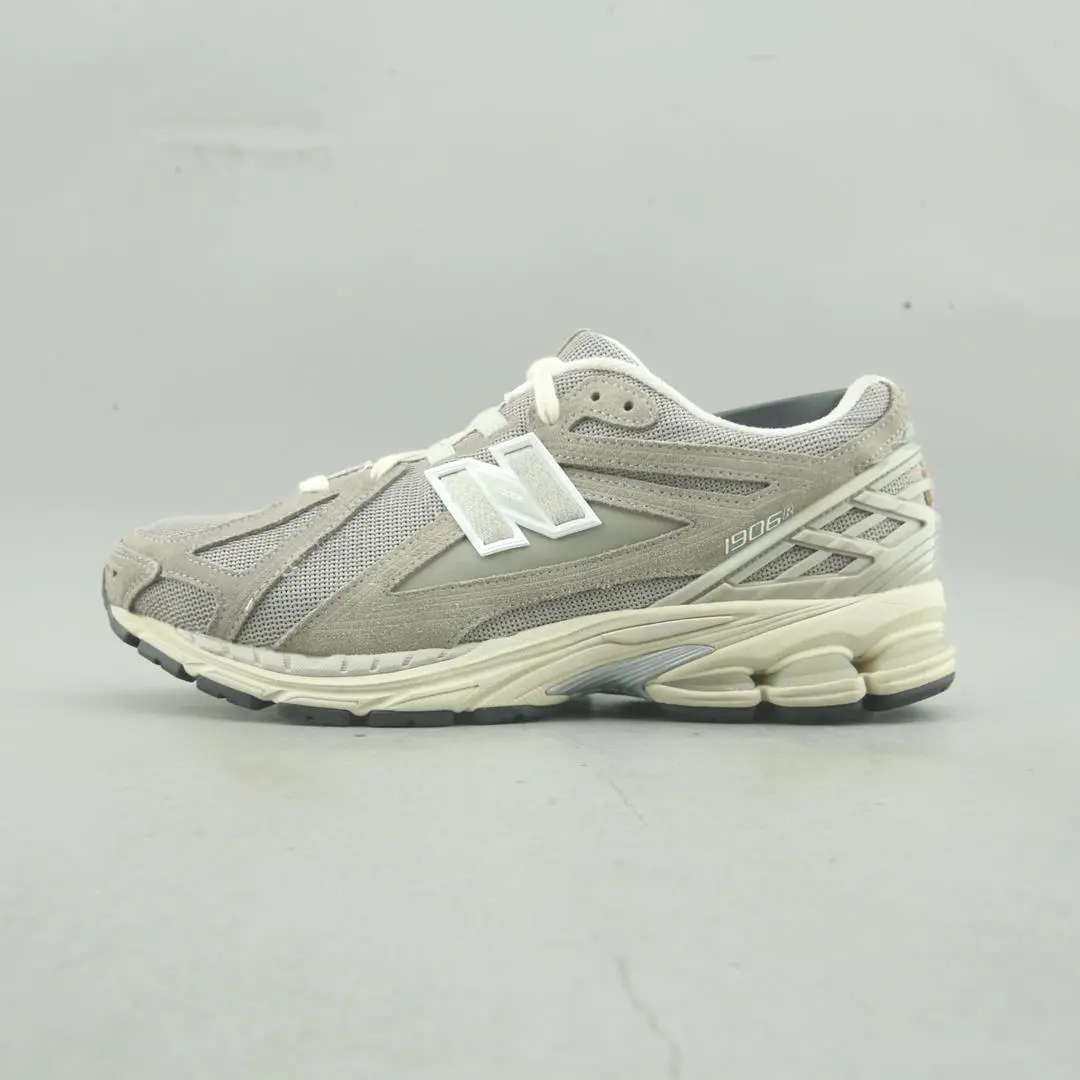 New Balance 1906R 1