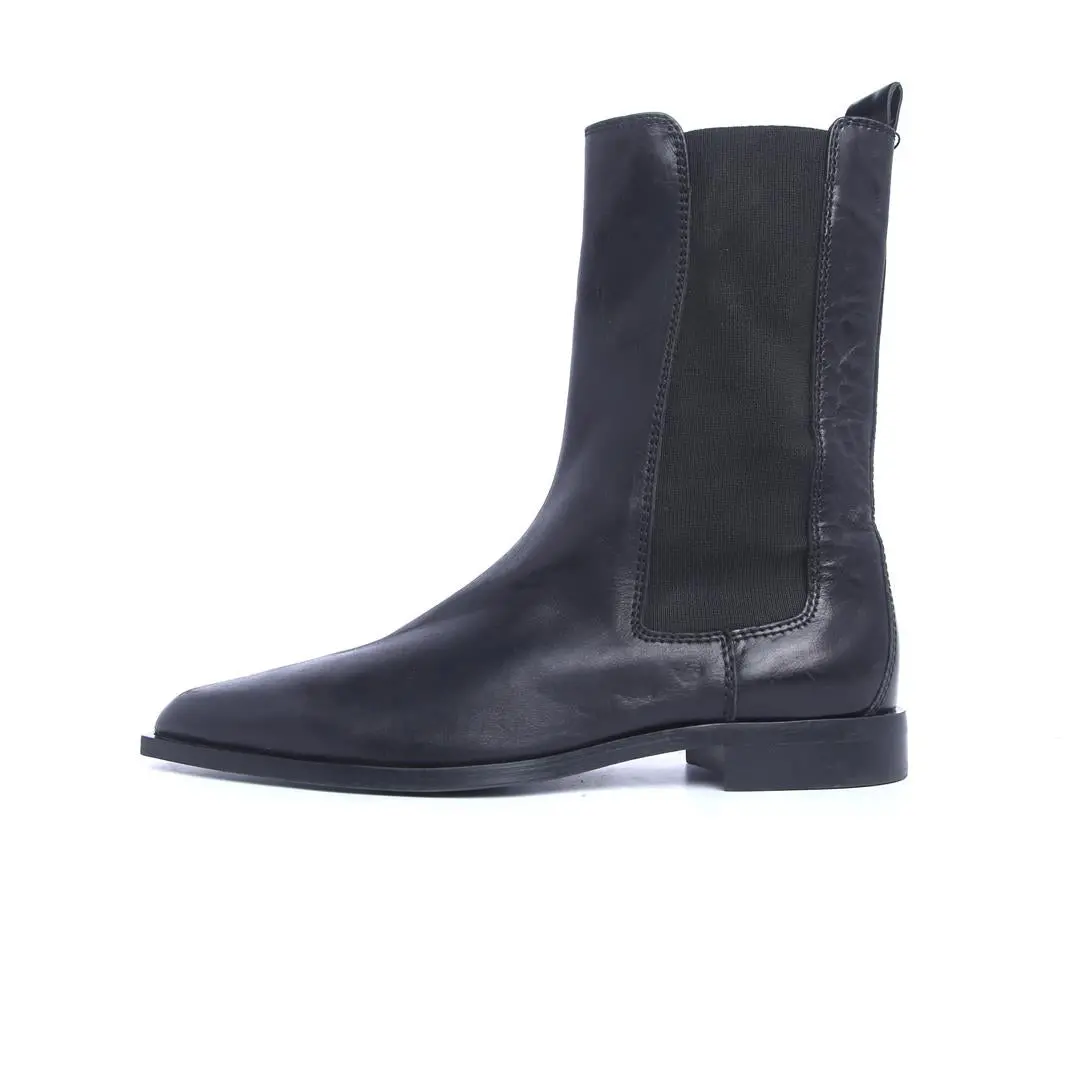 Massimo Dutti  . 1