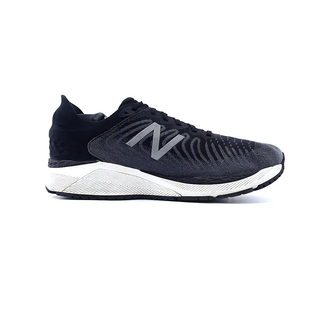 New Balance Fresh Foam 860 V11 2