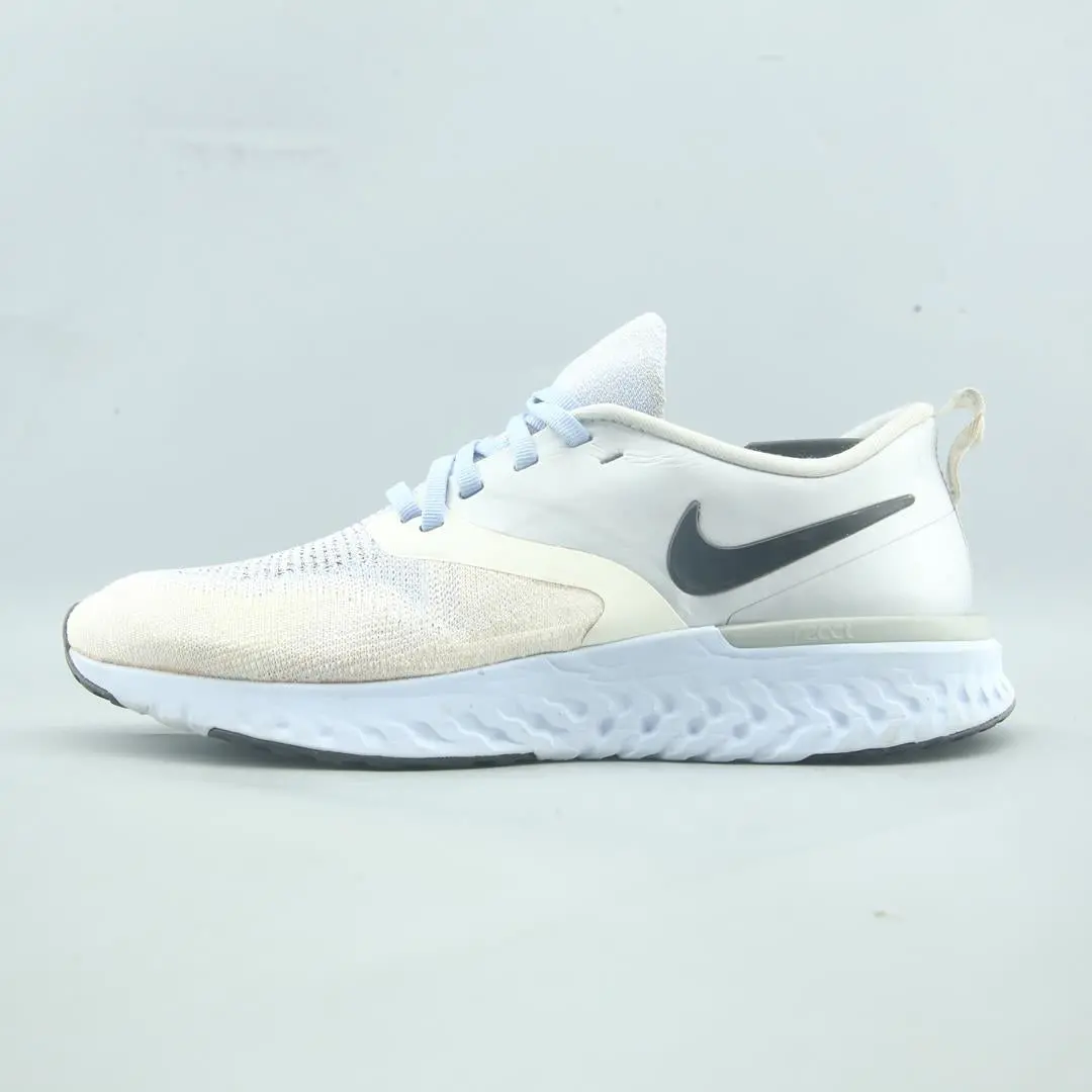 Nike Odyssey React 2 Flyknit 1