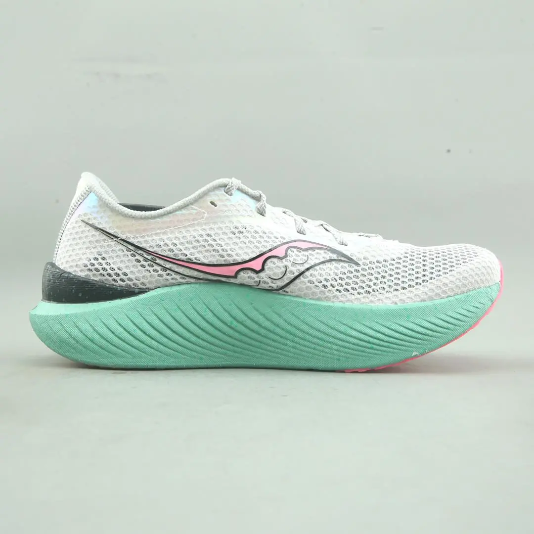 Saucony Endorphin Pro 3 2