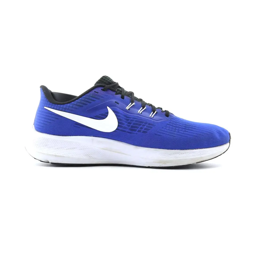 Nike Air Zoom Pegasus 39 2