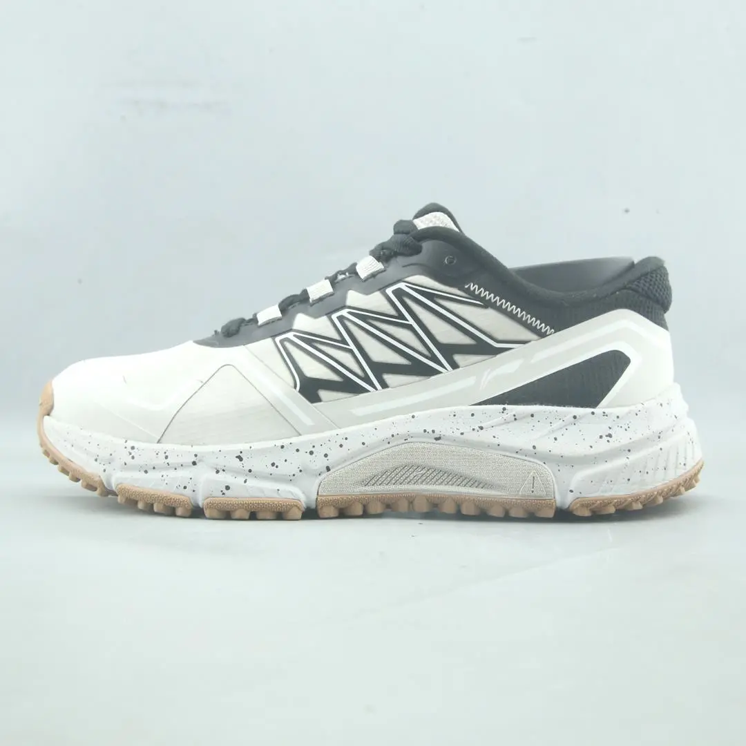 Li-Ning Yijie Lite 1