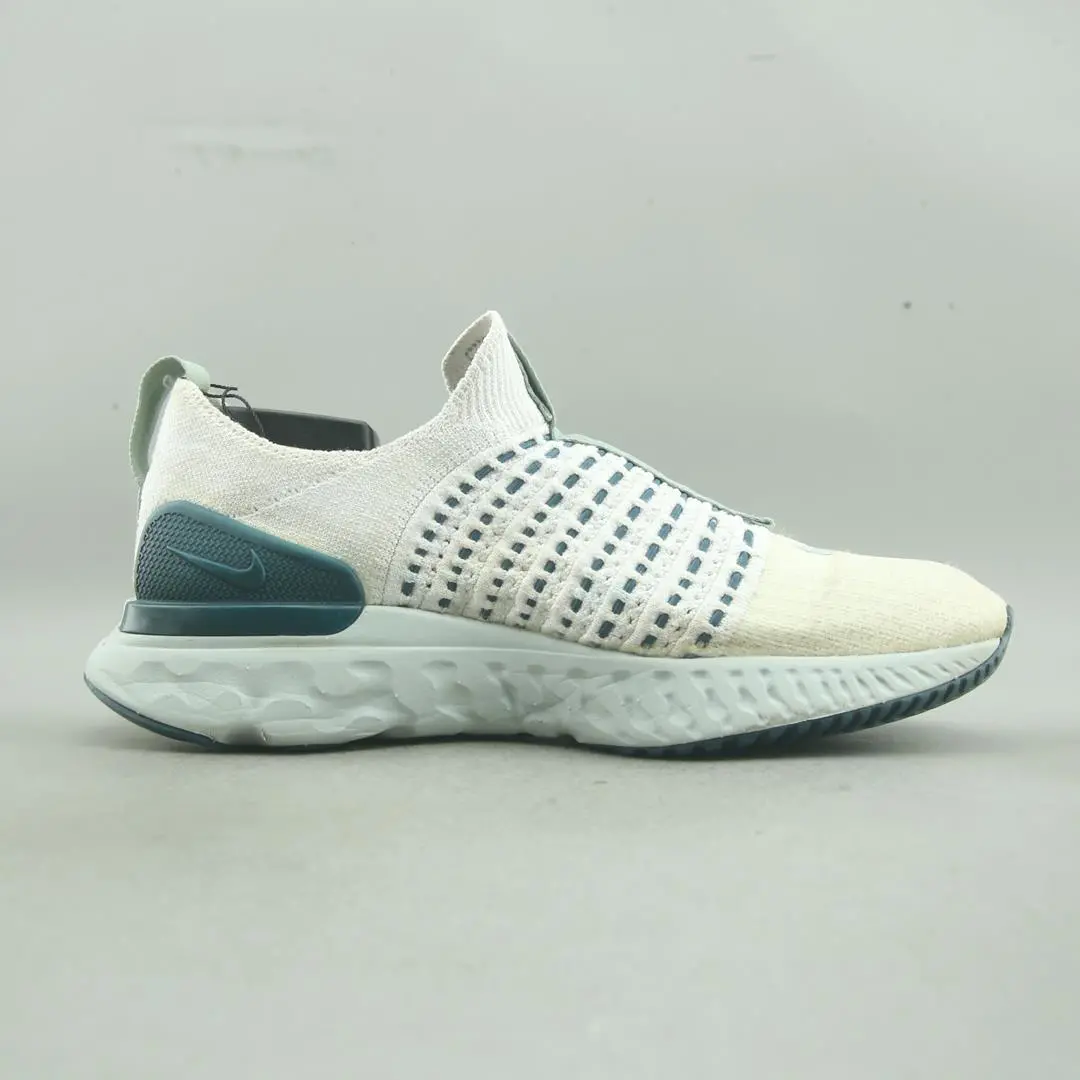 Nike React Phantom Run Flyknit 2 2