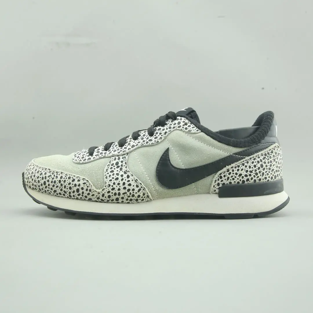 Nike  Internationalist 1