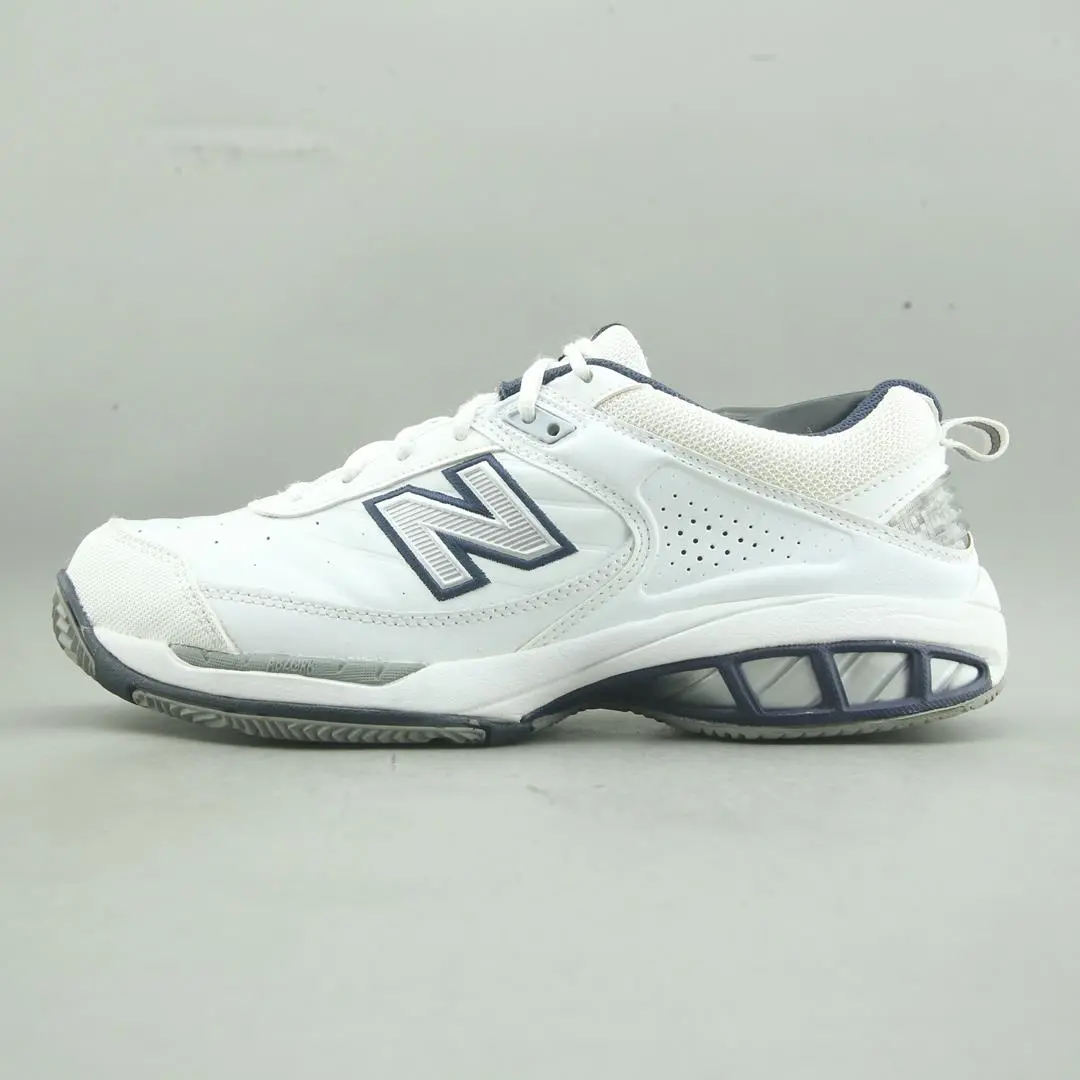 New Balance 806 1