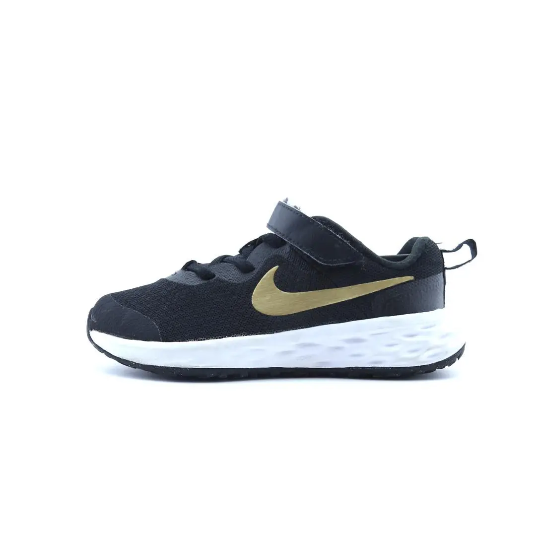 Nike Revolution 6 1