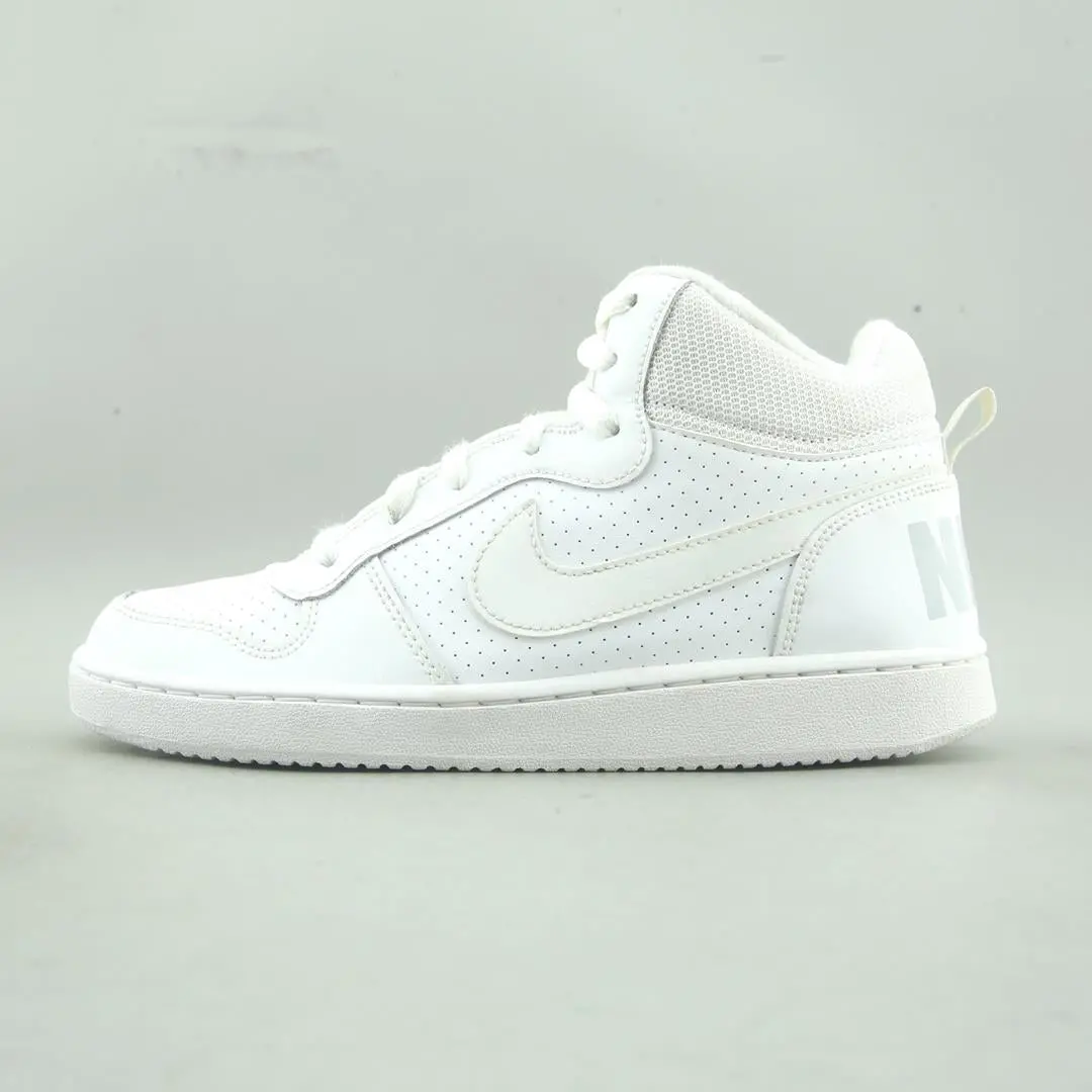 Nike Court Borough Mid 1