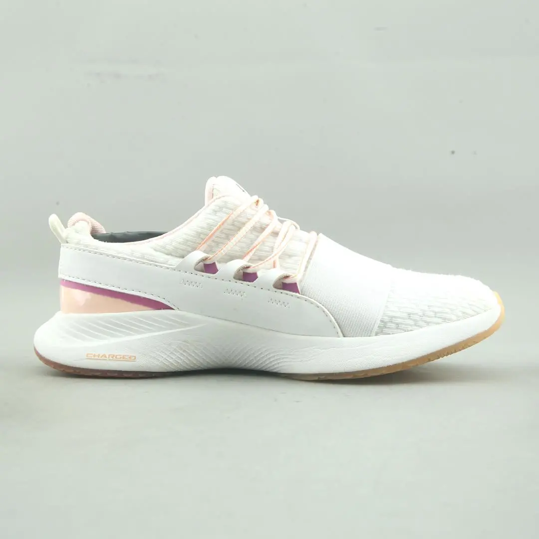 Under Armour Charged Breathe 1