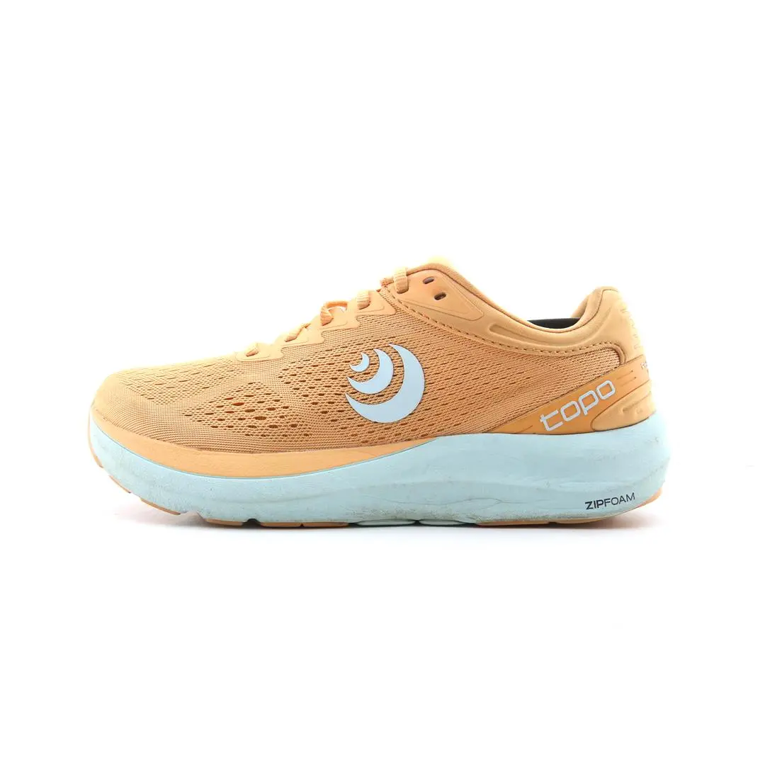 Topo Athletic Phantom 3 1
