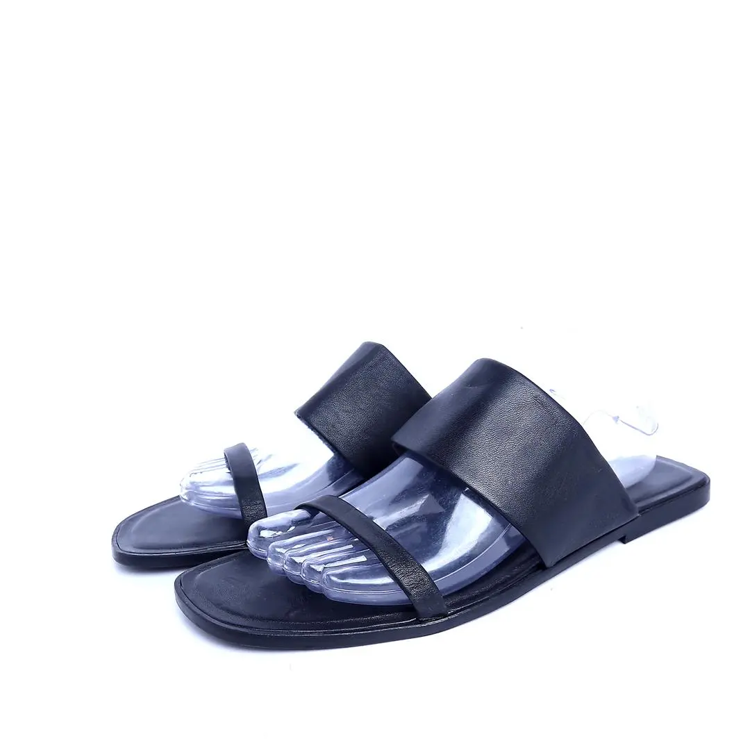 Massimo Dutti  . 1