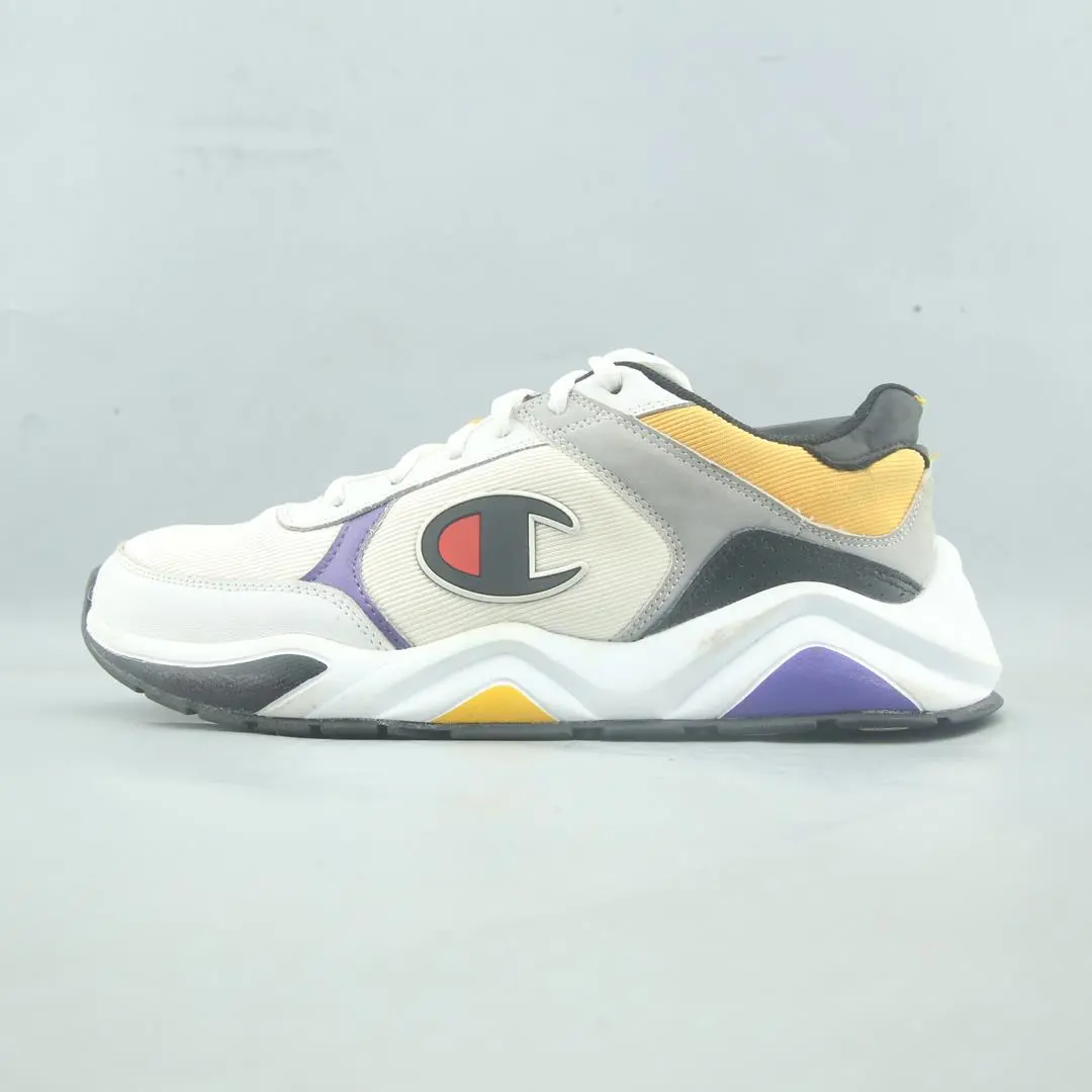 Champion 93 Eighteen 1