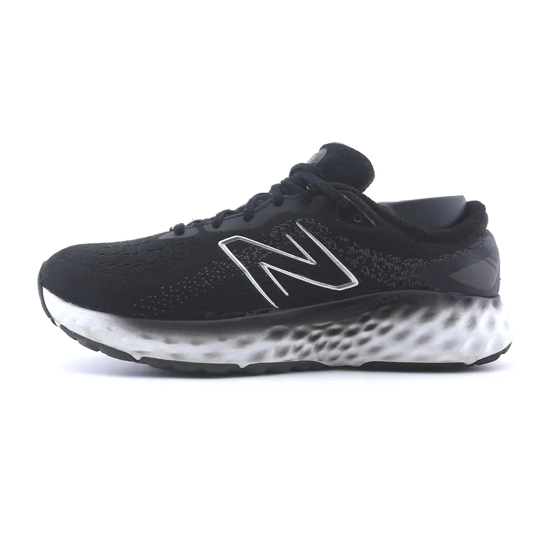 New Balance  Fresh Foam Evoz V2 1