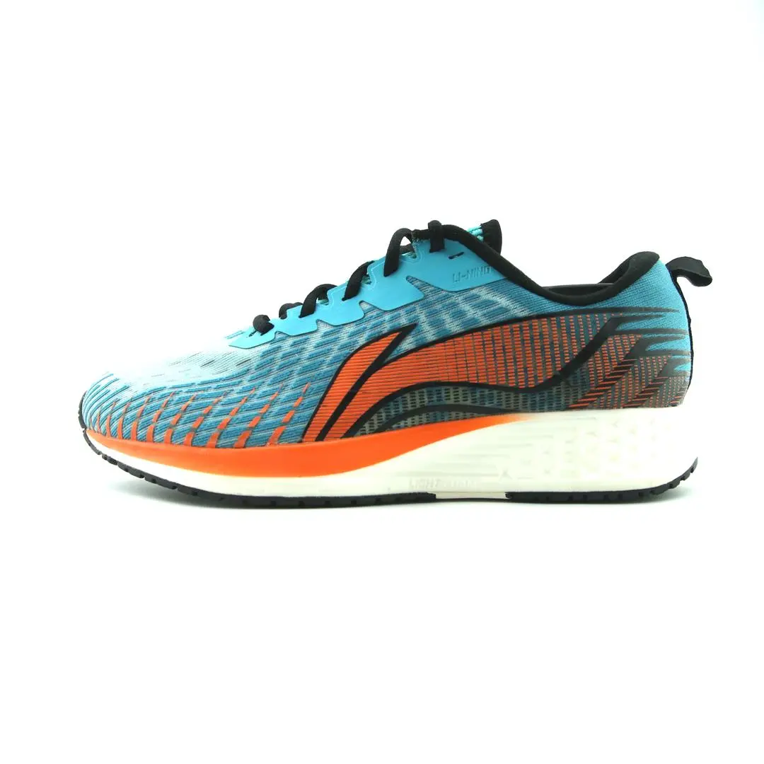Li-Ning Dark Horse 5 Pro 1