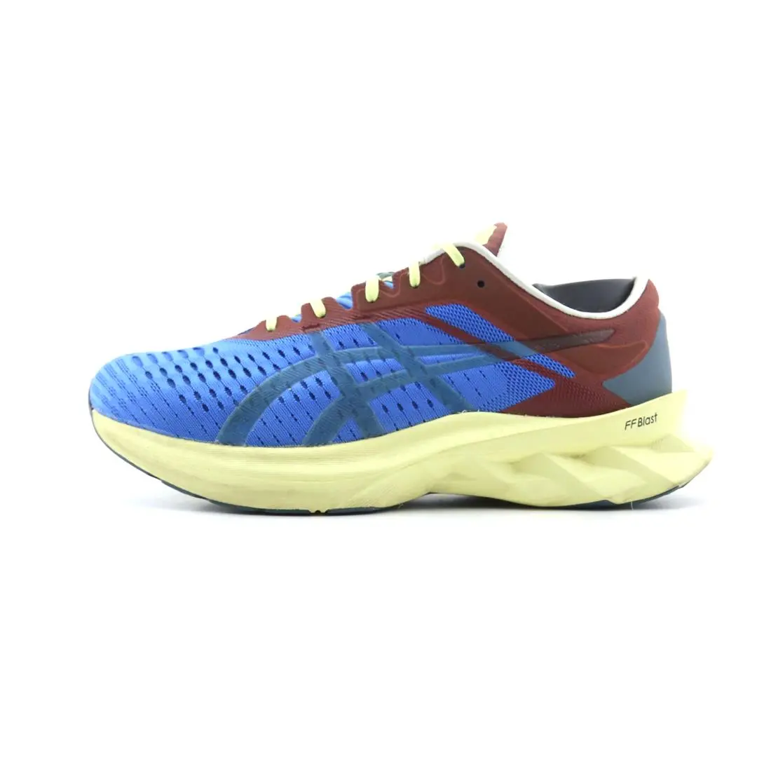 Asics Novablast 1