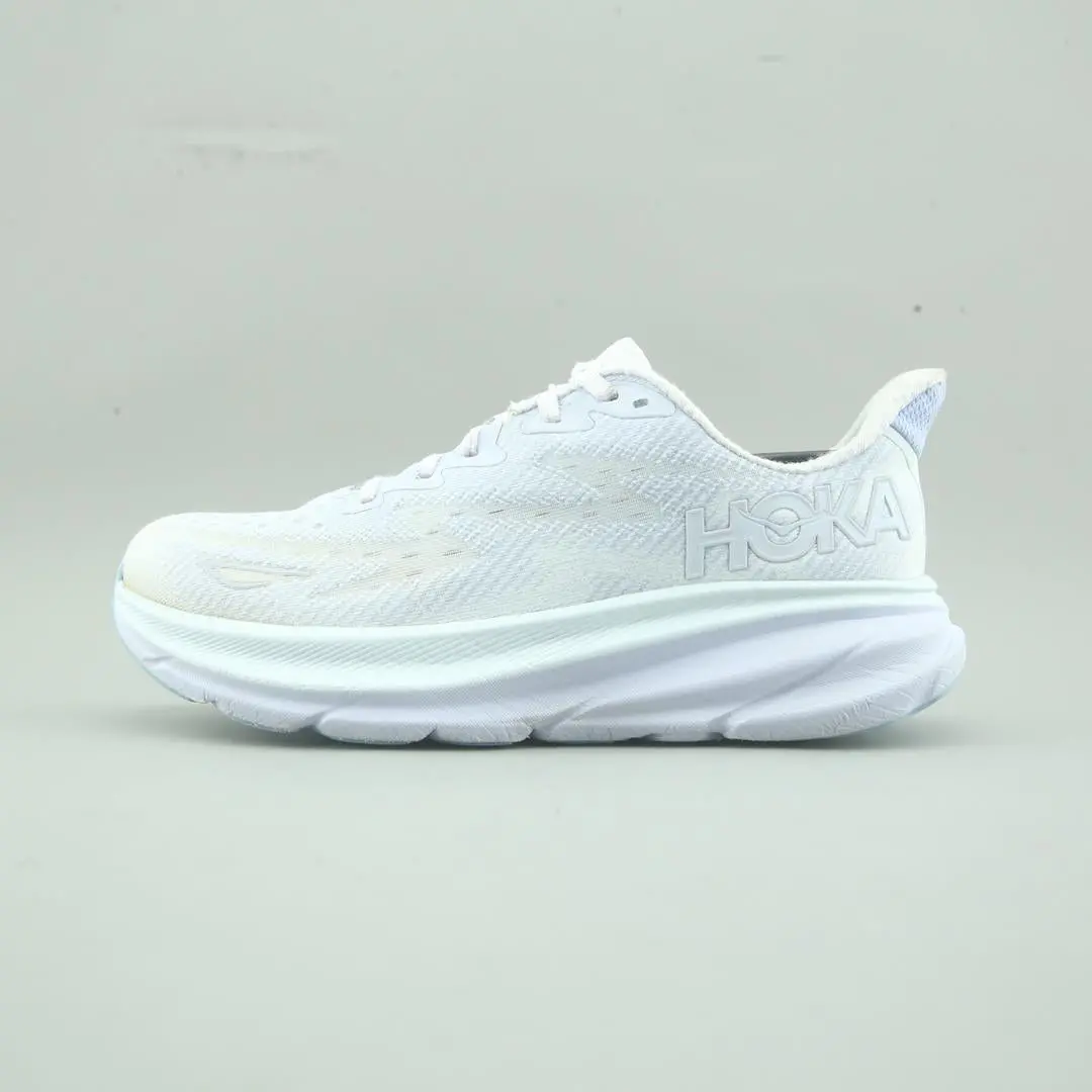 Hoka One One Clifton 9 1