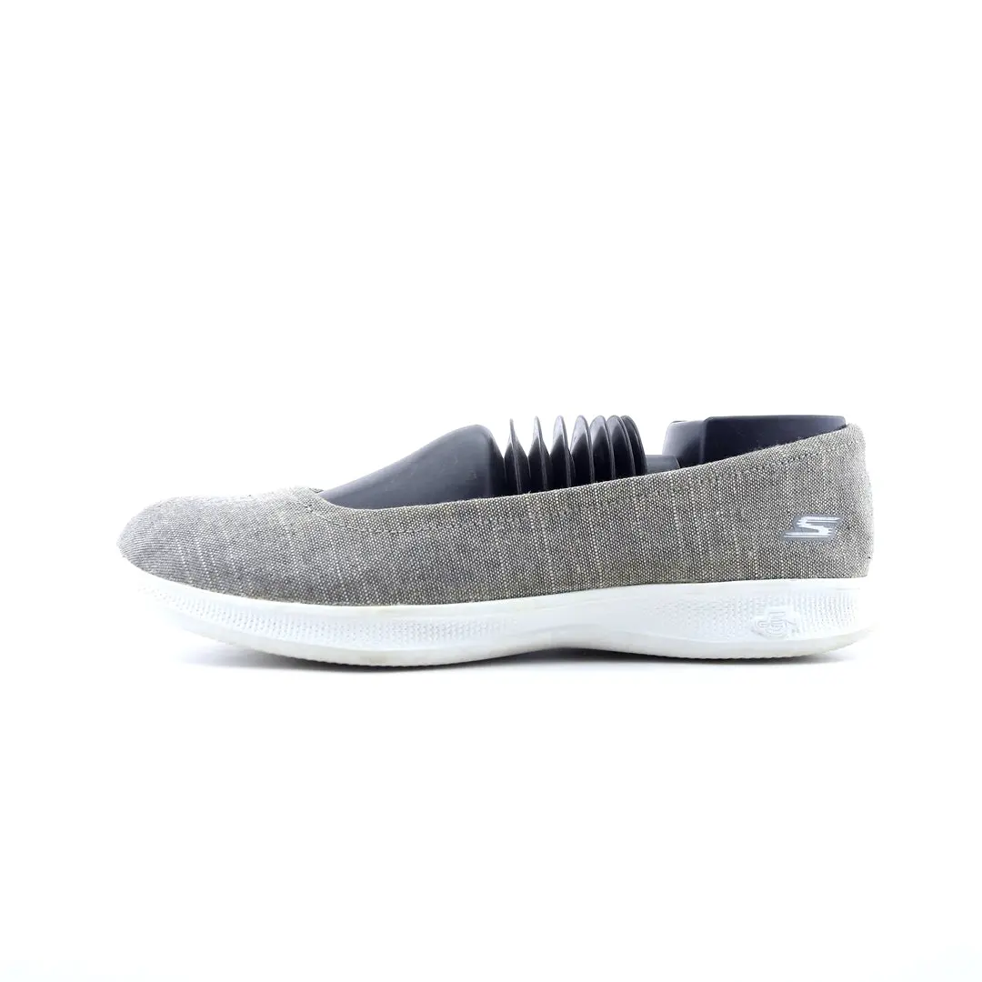 Skechers Goga Max 1