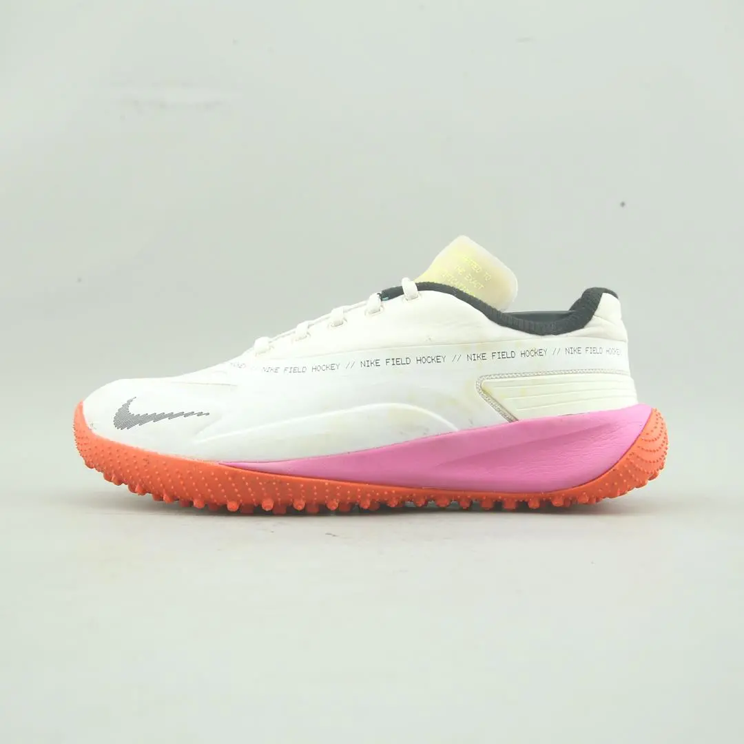 Nike Field Hockey 1
