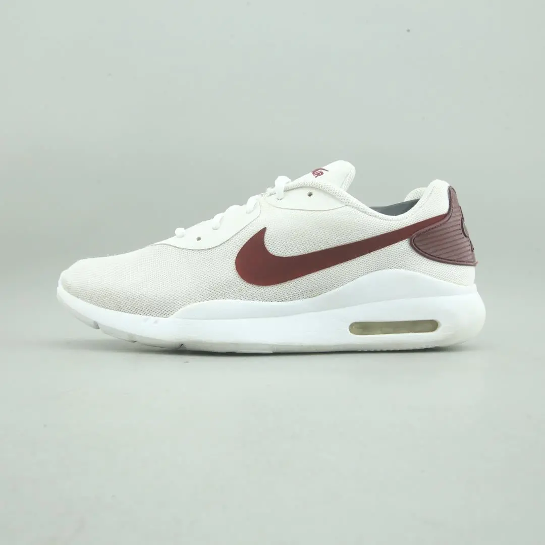 Nike Air Max Oketo 1