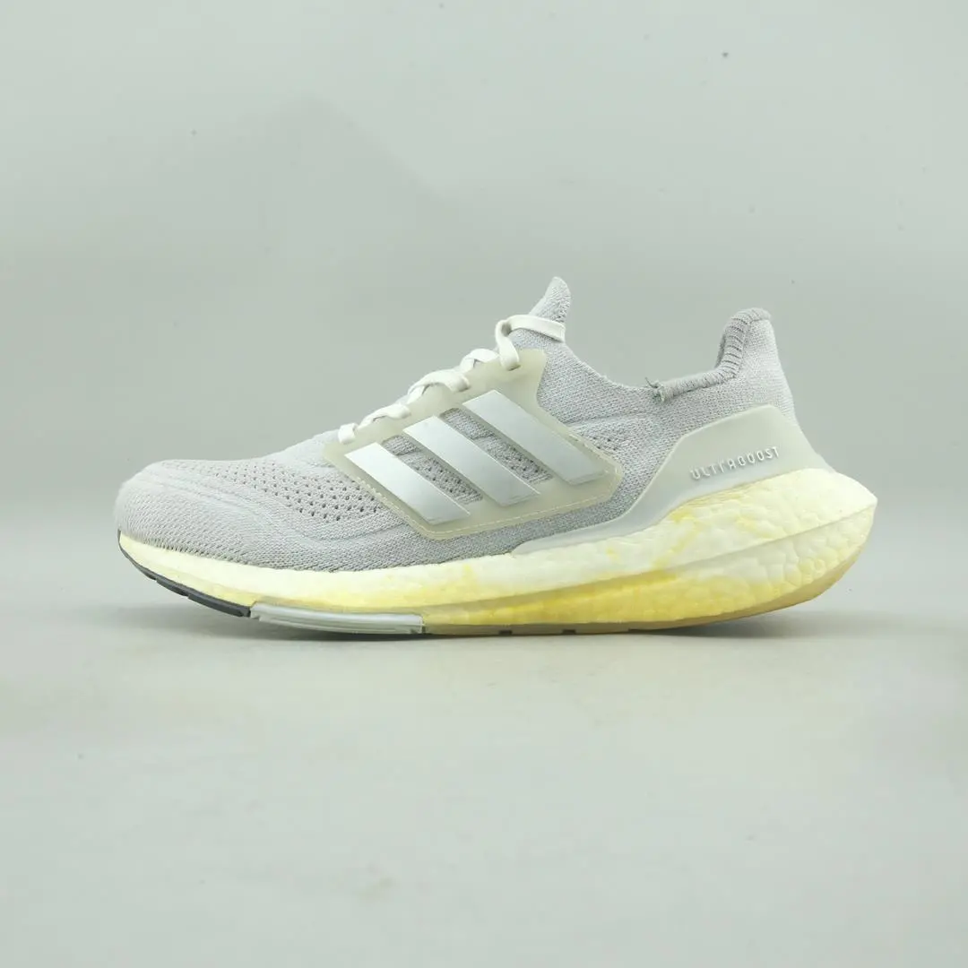 Adidas Ultraboost 21 1