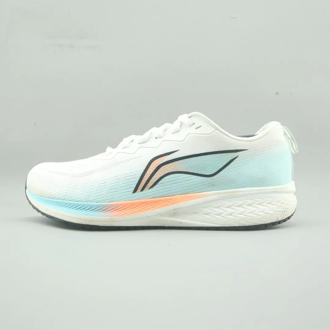 Li-Ning Dark Horse 6 1