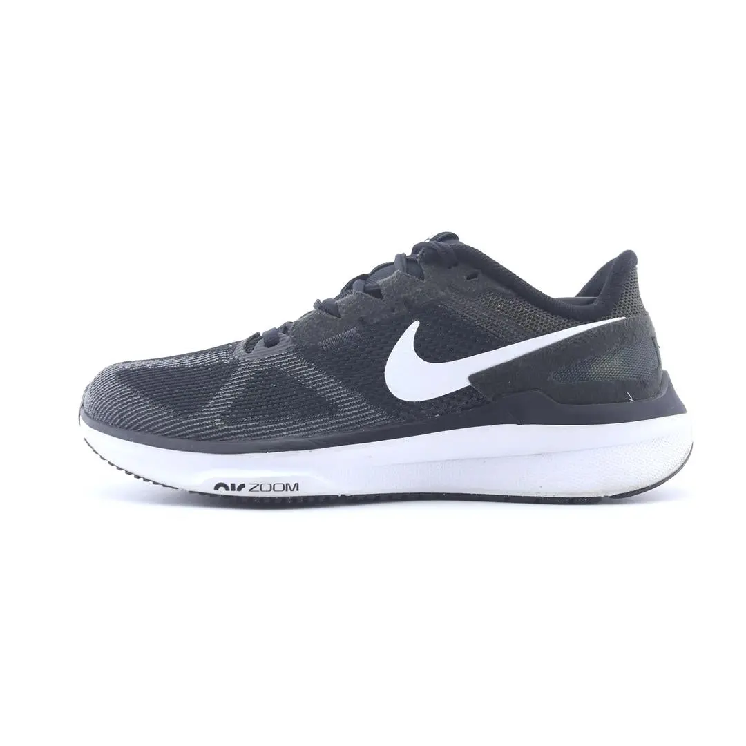 Nike Structure 25 1