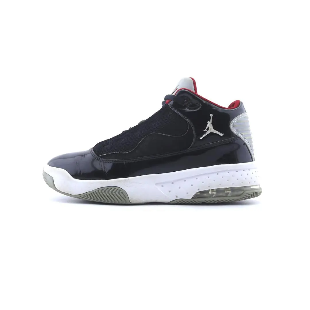 Jordan Max Aura 2 1