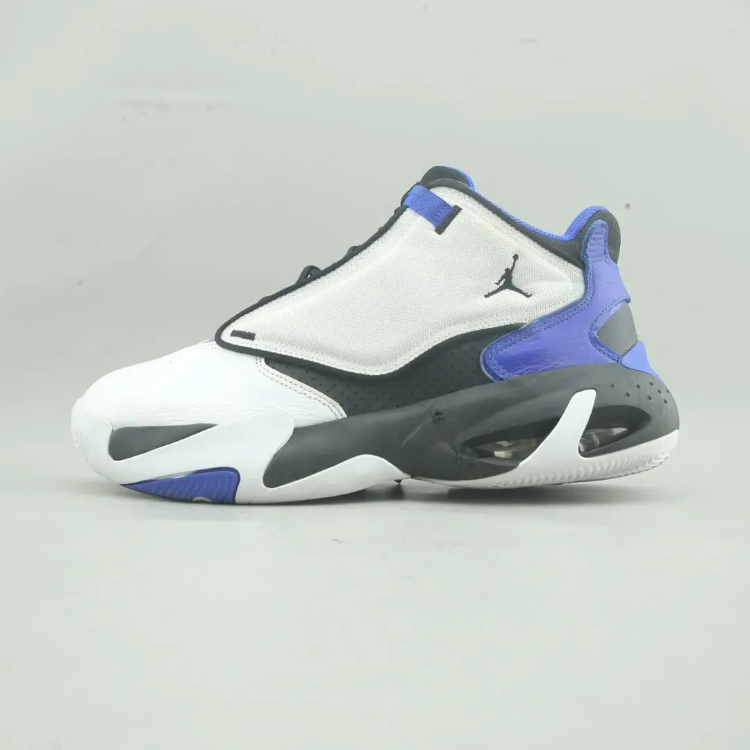 Jordan Max Aura 4 1
